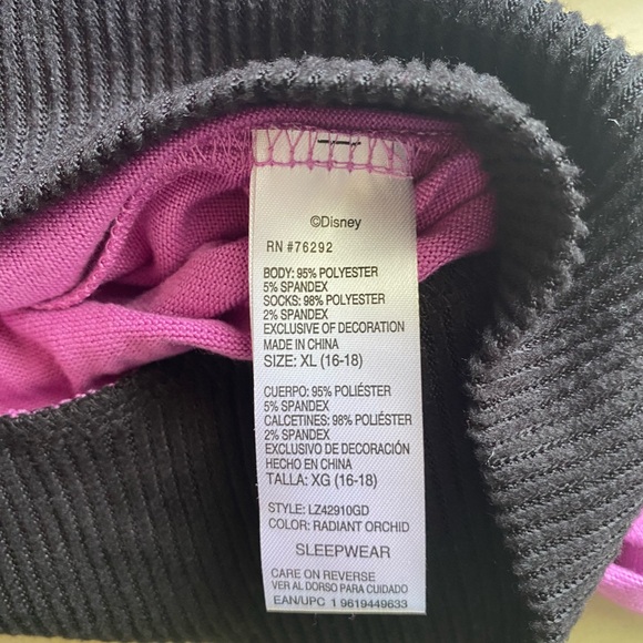 NWT Disney nightmare before Christmas sleep shirt size x large purple & black - Picture 6 of 6